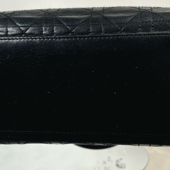 Lady Dior Lambskin Cannage Excellent Used Cond. with Dust Bag & Cert‎ Of Auth - Picture 4 of 14